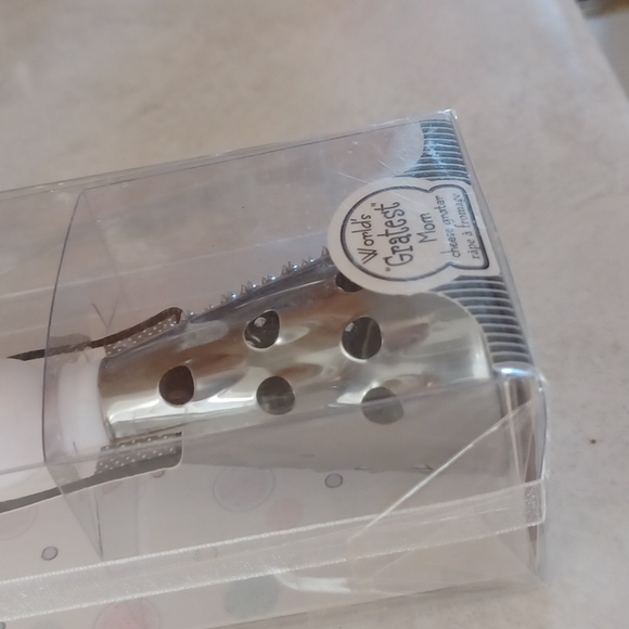 NWT Cheese Grater by Kate Aspen - Picture 4 of 7